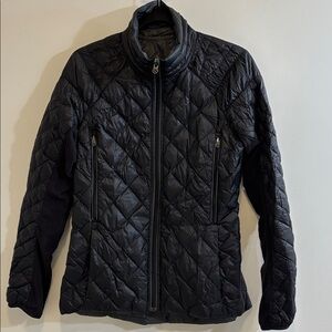 Lululemon Run: Turnaround Jacket Size 6